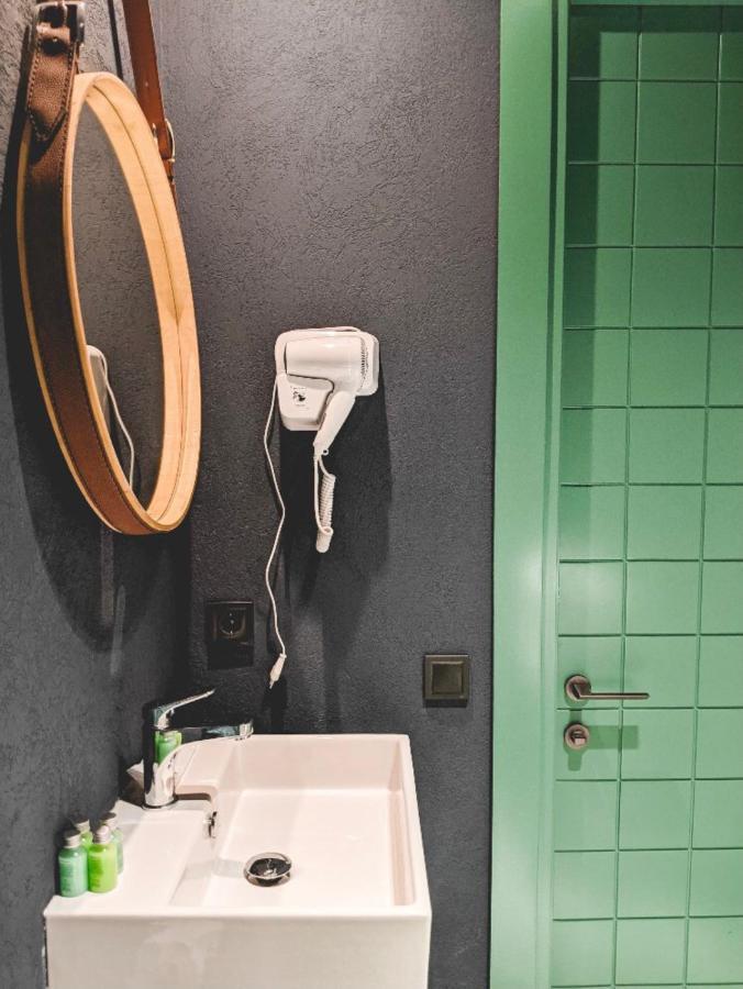 Green Rooms 库塔伊西 外观 照片