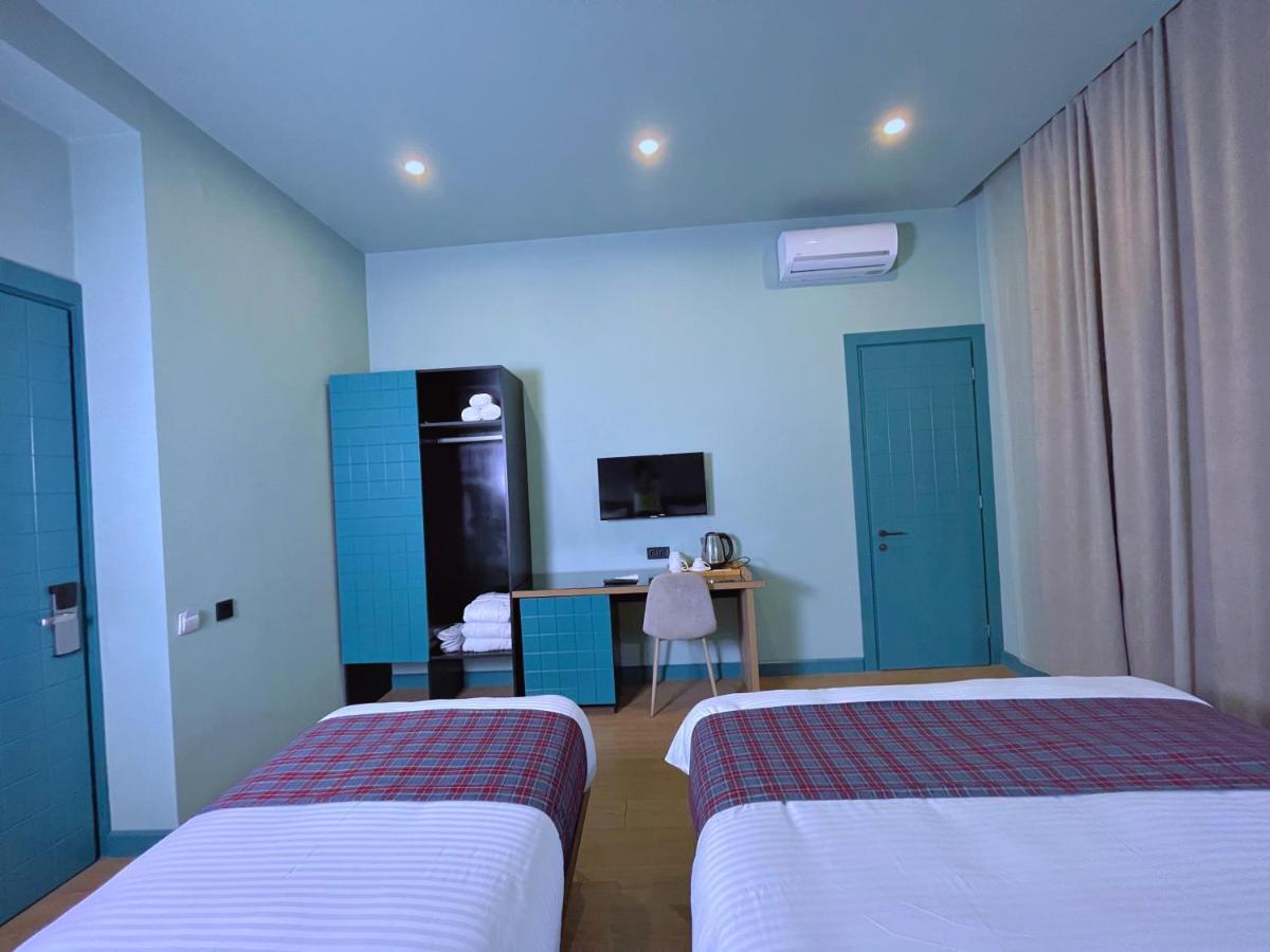 Green Rooms 库塔伊西 外观 照片