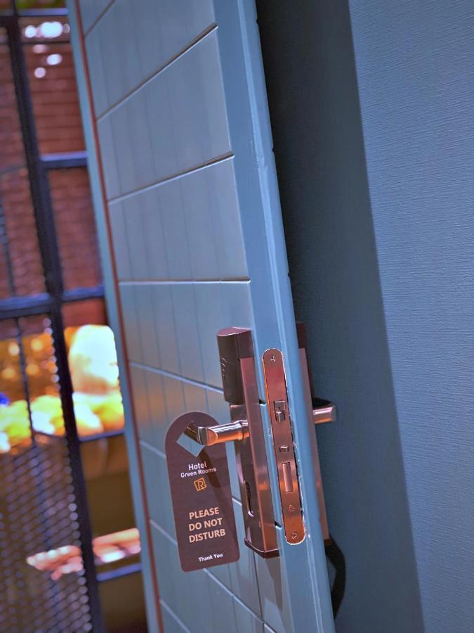 Green Rooms 库塔伊西 外观 照片