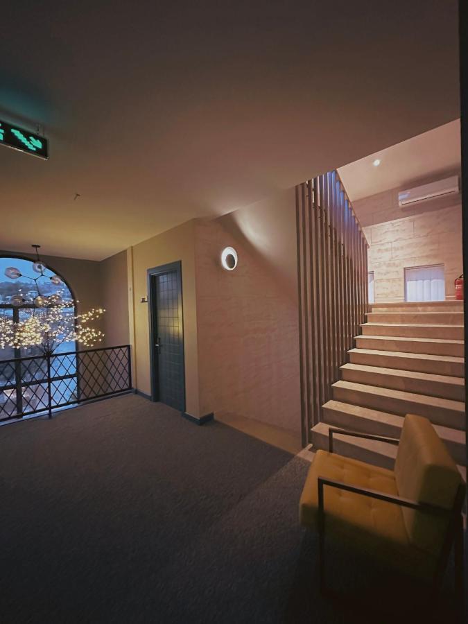 Green Rooms 库塔伊西 外观 照片